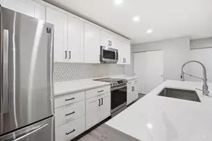 3069 Alpine Terrace, Cincinnati, OH 45208 - Photo 15