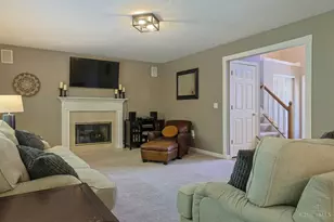 5801 Longbow Dr, Fairfield Township, OH 45011 - Photo 13