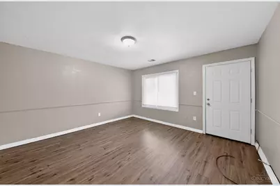 3180 Niagara Street, Cincinnati, OH 45251 - Photo 9