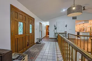 6888 Edwardsville Rd, Harlan Township, OH 45107 - Photo 5