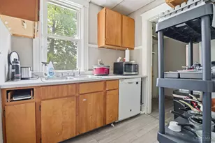 219 Atkinson St, Cincinnati, OH 45219 - Photo 13