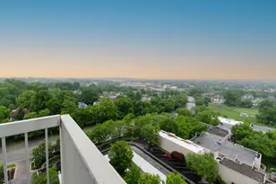 2444 Madison Rd, Cincinnati, OH 45208 - Photo 9