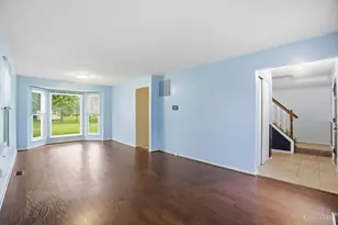 7979 Fawncreek Dr, Cincinnati, OH 45249 - Photo 9