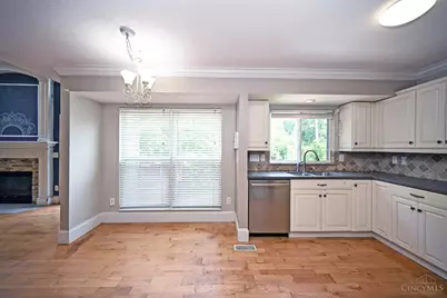 1208 Parkside Drive, Union Township, OH 45103 - Photo 9