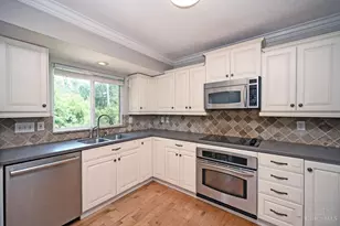 1208 Parkside Dr, Union Township, OH 45103 - Photo 11