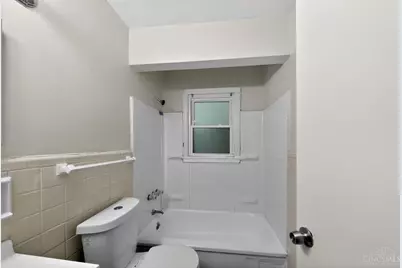 1933 Shollenberger Avenue, Cincinnati, OH 45239 - Photo 23