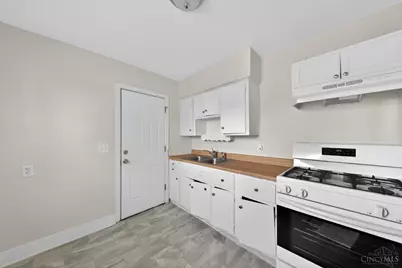 1933 Shollenberger Avenue, Cincinnati, OH 45239 - Photo 15