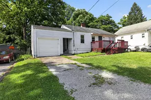 1933 Shollenberger Ave, Cincinnati, OH 45239 - Photo 3