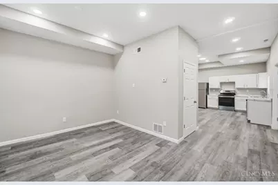 634 Tafel Street, Cincinnati, OH 45225 - Photo 9