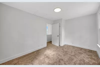 6254 Betts Avenue, Springfield Township, OH 45224 - Photo 17
