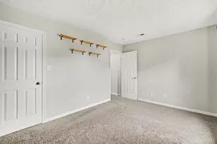417 Hollyhock Ct, Trenton, OH 45067 - Photo 13