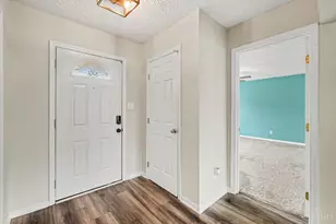 417 Hollyhock Ct, Trenton, OH 45067 - Photo 5