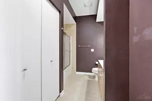 1825 Walker St, Cincinnati, OH 45202 - Photo 51