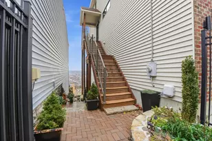 1825 Walker St, Cincinnati, OH 45202 - Photo 7