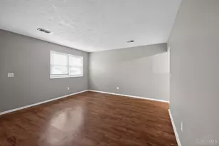 1315 Meredith Dr, Springfield Township, OH 45231 - Photo 13