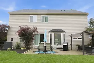 190 Keeneland Ct, Monroe, OH 45050 - Photo 3