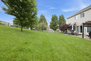 190 Keeneland Ct, Monroe, OH 45050 - Photo 53