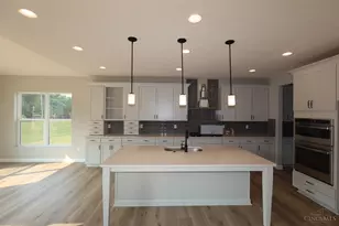 270 Tilly Ct, Springboro, OH 45066 - Photo 5