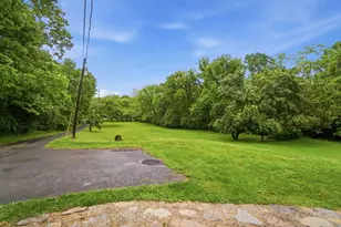 6951 Lesourdsville West Chester Rd, Liberty Township, OH 45011 - Photo 5
