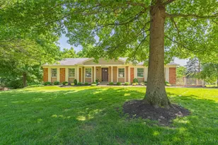 6187 Lakota Dr, Madeira, OH 45243 - Photo 3