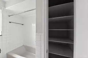 1903 Acorn Dr, Cincinnati, OH 45231 - Photo 21