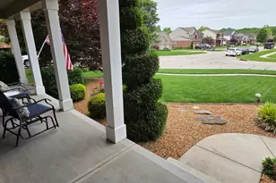 10794 Carolina Pines Dr, Harrison, OH 45030 - Photo 7