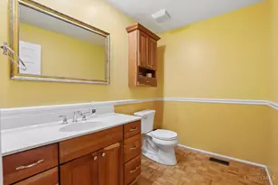 7116 Hamilton Hills Dr, Anderson Township, OH 45244 - Photo 43
