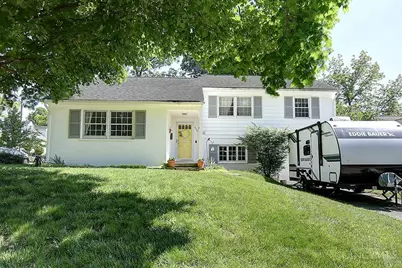 3110 Poinciana Road, Middletown, OH 45042 - Photo 1