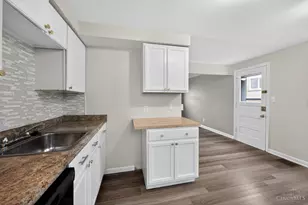 6331 Stover Ave, Golf Manor, OH 45251 - Photo 15