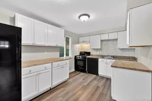 6331 Stover Ave, Golf Manor, OH 45251 - Photo 11