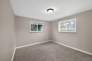 6331 Stover Ave, Golf Manor, OH 45251 - Photo 9