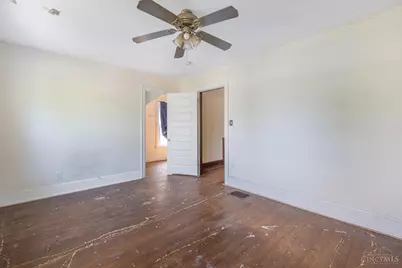 2210 Arlington, Middletown, OH 45044 - Photo 23