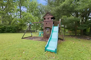 9386 Westbury Dr, Springfield Township, OH 45231 - Photo 41