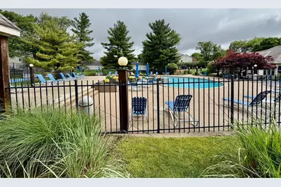 1510 Lake Pointe Way #12, Centerville, OH 45459 - Photo 3