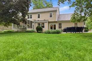 137 Shingleoak Dr, Loveland, OH 45140 - Photo 9