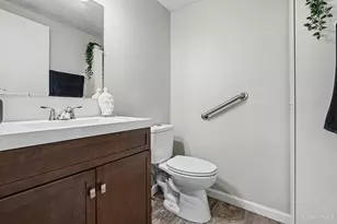 492 Maple Cir Dr, Springdale, OH 45246 - Photo 13