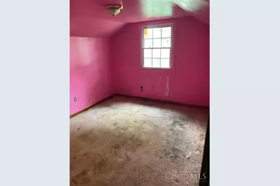 1360 Byrd Avenue, Lincoln Heights, OH 45215 - Photo 9