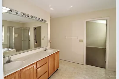 8026 Quail Meadow Lane, West Chester, OH 45069 - Photo 29