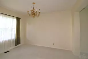 8026 Quail Meadow Ln, West Chester, OH 45069 - Photo 11
