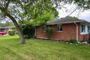 304 Sunset Dr, Carlisle, OH 45344 - Photo 17