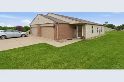 247 Overbrook Drive, Monroe, OH 45050 - Photo 3