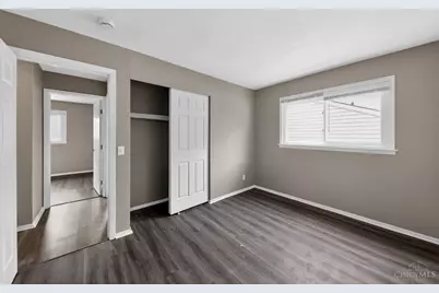 5987 Sunridge Drive, Cincinnati, OH 45224 - Photo 13