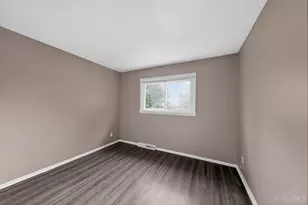 5987 Sunridge Dr, Cincinnati, OH 45224 - Photo 19