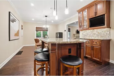 3871 Drakewood Drive, Cincinnati, OH 45209 - Photo 19
