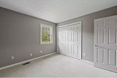 469 Maple Circle Drive, Springdale, OH 45246 - Photo 23