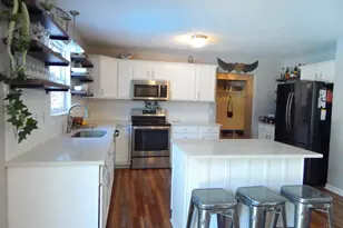 5917 Pepperridge Ct, Hamilton Township, OH 45039 - Photo 3