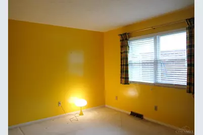 688 Buff Court, Cincinnati, OH 45231 - Photo 17