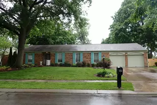 688 Buff Ct, Cincinnati, OH 45231 - Photo 1