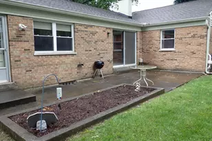 688 Buff Ct, Springfield Township, OH 45231 - Photo 33