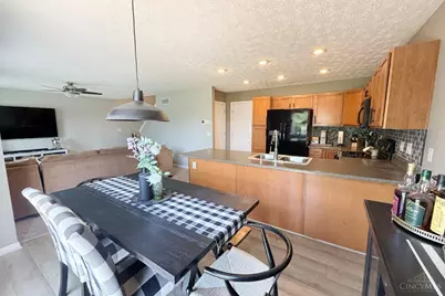 2621 Apex Court, Fairfield Township, OH 45011 - Photo 7